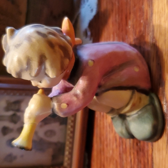 1968 goebel Figurine - Picture 3 of 12